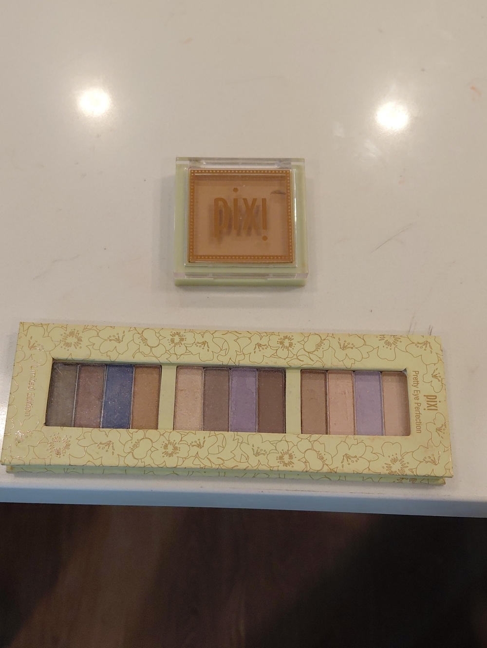 Pixi Lavender & Neutral Eyeshadow Palette with Peach Blush..2 Beauties For Sure!